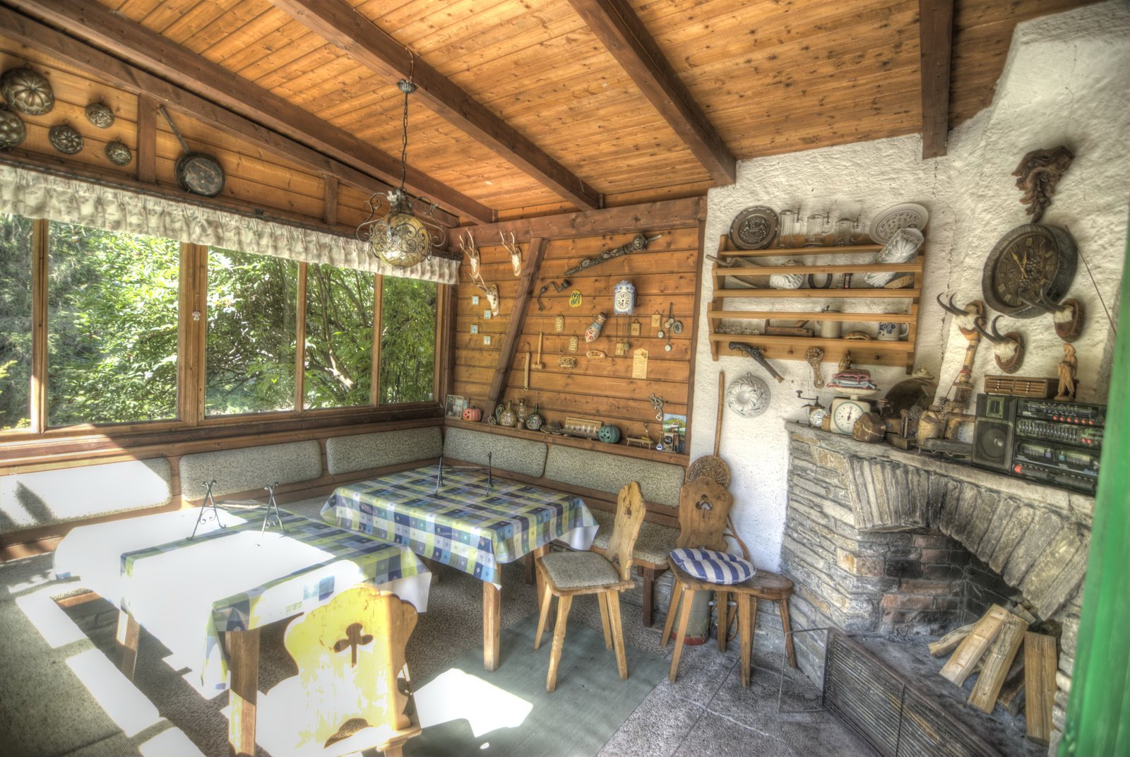 Grillhütte Lagerfeuer